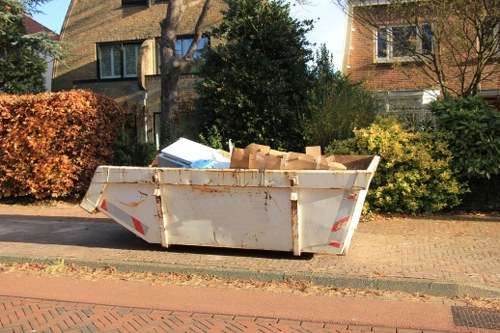 Choosing the right waste removal service provider
